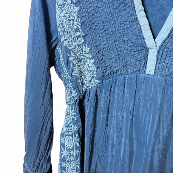 Johnny Was Blue Embroidered Boho Dress Smocked Bodice Long Sleeve Size S - Picture 3 of 5